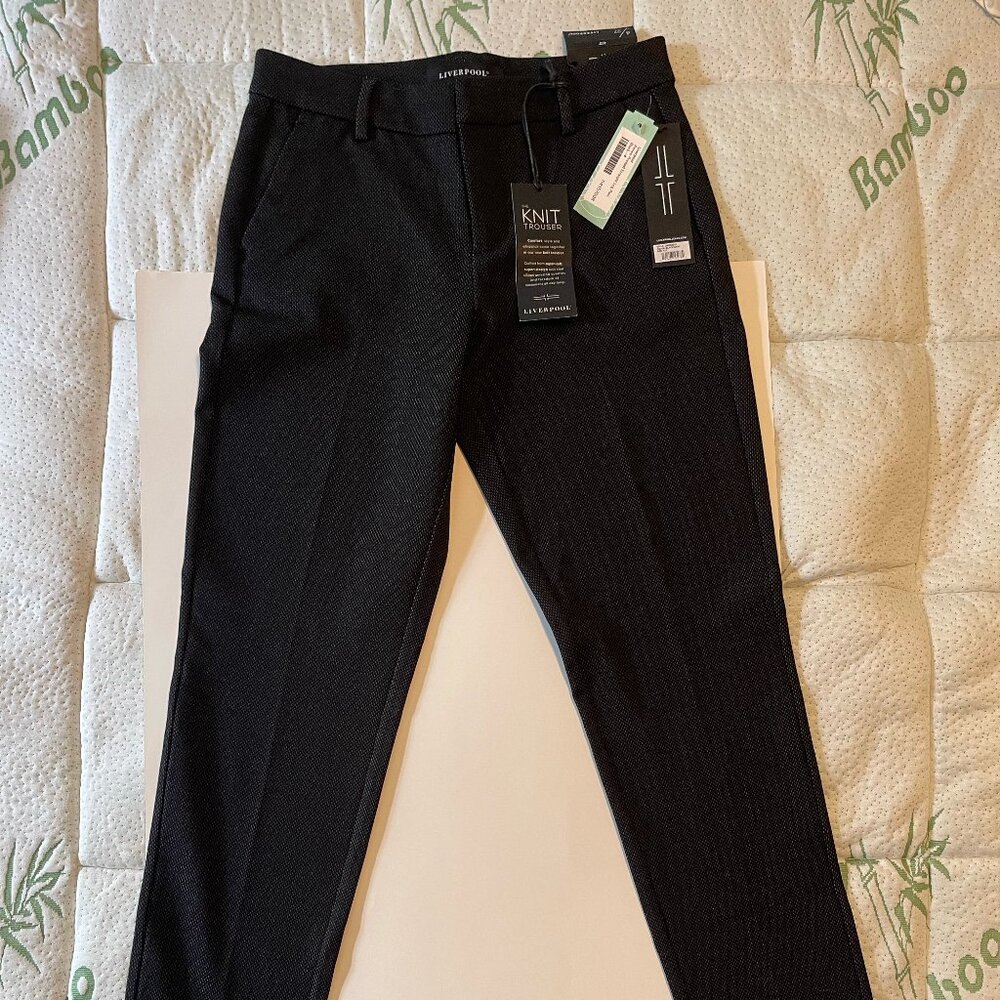 Size 4- Liverpool - Renee Straight Leg Pant - Black - NWT